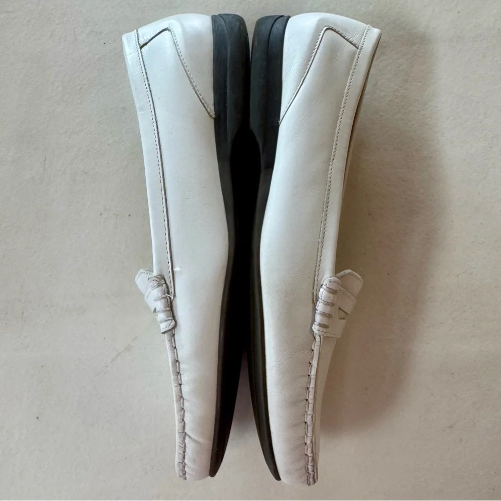 TROTTERS White Brazilian Leather Classic Penny Loafers Francie II (9.5 S)